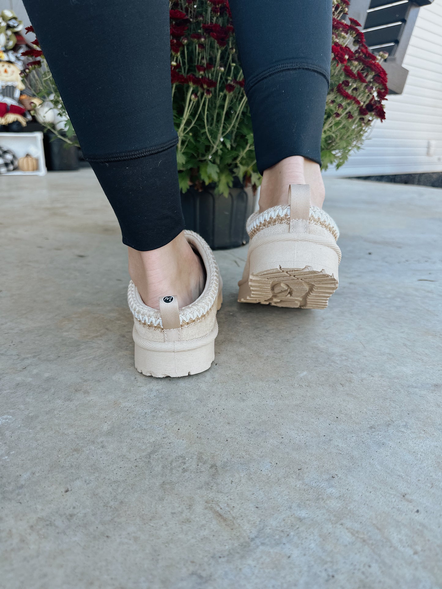 Matisse Zen Clogs - NATURAL