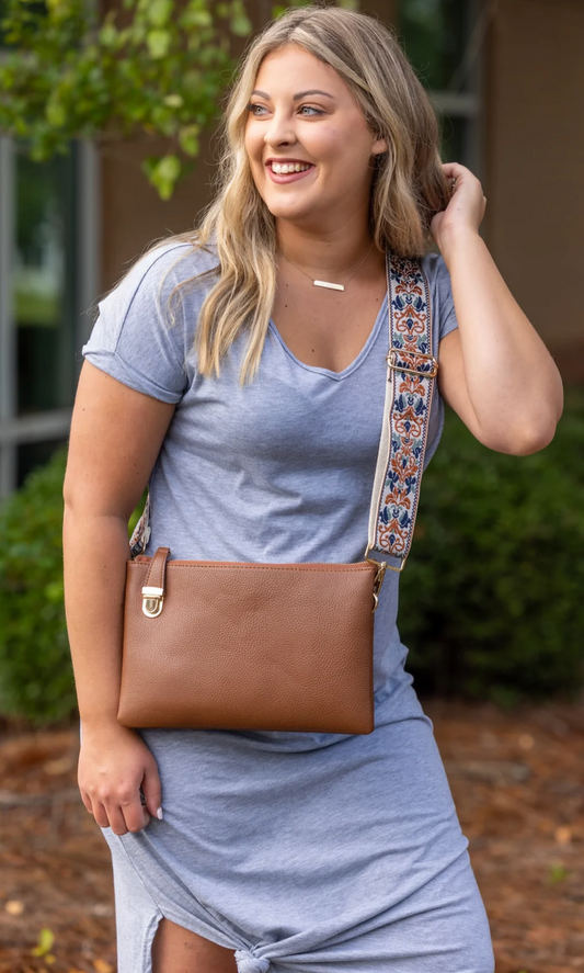 The Chloe Crossbody With 3 Straps